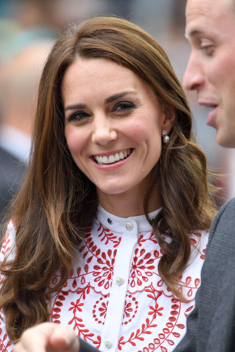 <p> But then! They reappeared when Kate went on tour to Canada, seen here, and then again for another tour to the Netherlands, in 2016. </p>