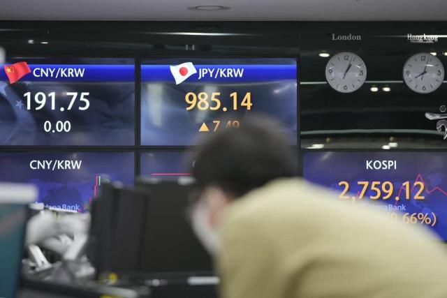 Asian stocks rise as Ukraine peace talks appear to progress