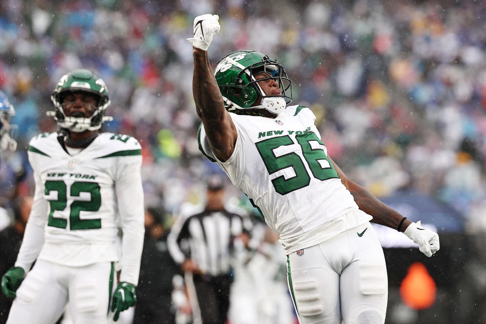 Jets linebacker Quincy Williams and his teammates form one of the NFL's best defenses. (Photo by Dustin Satloff/Getty Images)