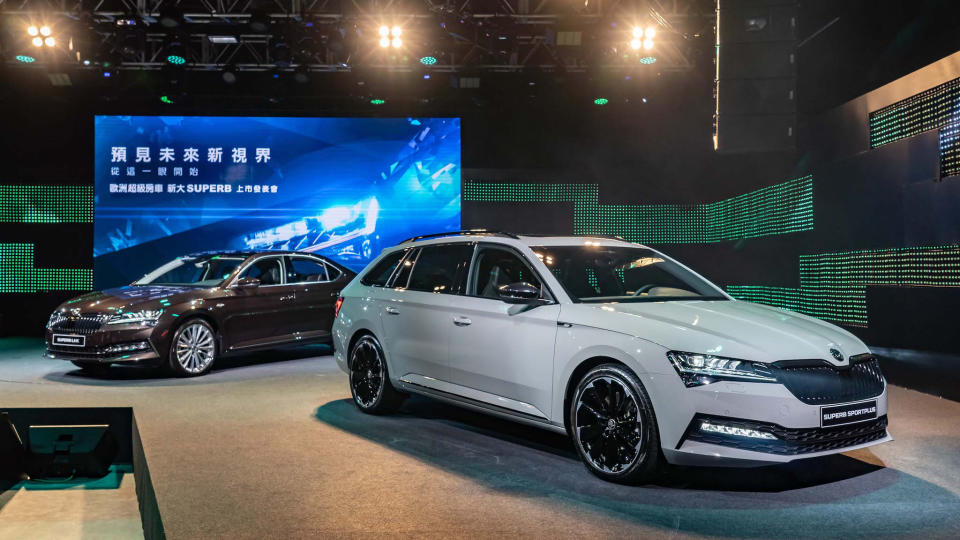 全新 Škoda Superb 改款上市，年底前 119.9 萬起免費升級智慧頭燈