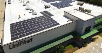 UniFirst's rooftop solar power system at its uniform processing facility in Austin, Texas.