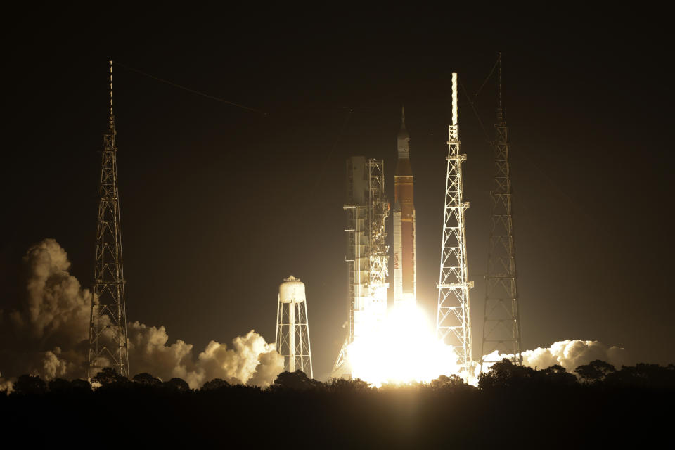 NASA's new moon rocket lifts off from Launch Pad 39B at the Kennedy Space Center in Cape Canaveral, Fla., Wednesday, Nov. 16, 2022. This launch is the first flight test of the Artemis program. (AP Photo/Terry Renna)