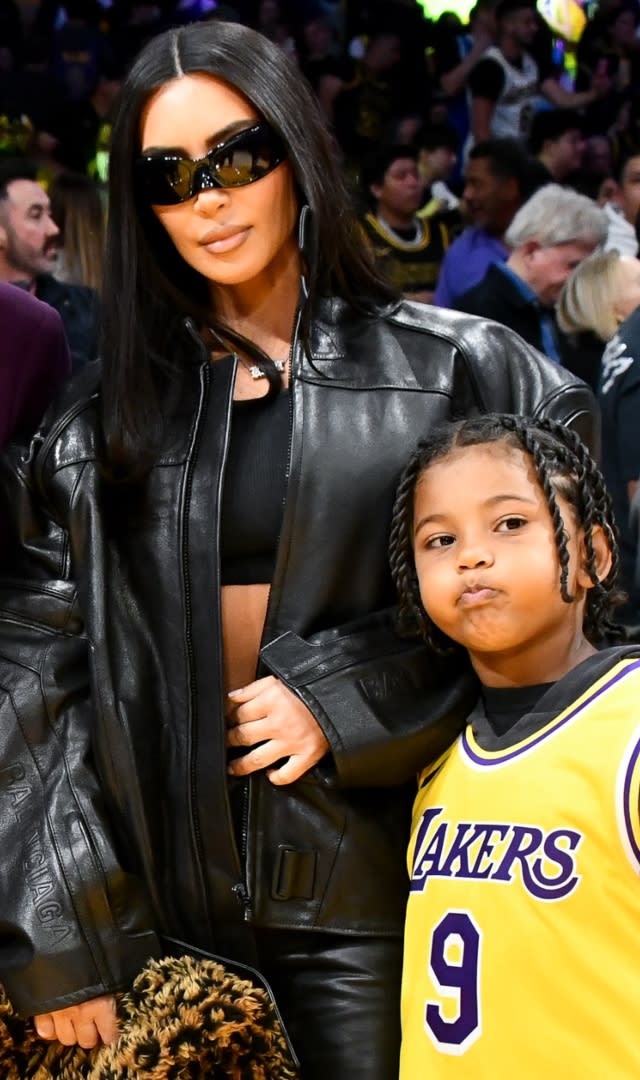 Mommy & Me Time at the LakersGame