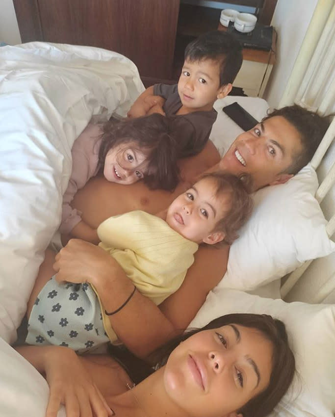 Cristiano Ronaldo, Georgina Rodríguez y sus hijos