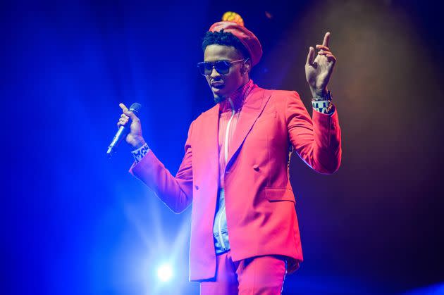 August Alsina performs on Jan. 23, 2018, in London.  (Photo: Joseph Okpako via Getty Images)