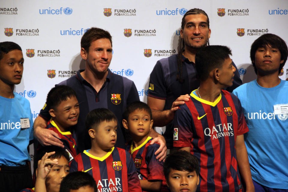 Lionel Messi im Einsatz für das Kinderhilfswerk Unicef. - Copyright: Photo by Piti A Sahakorn/LightRocket via Getty Images