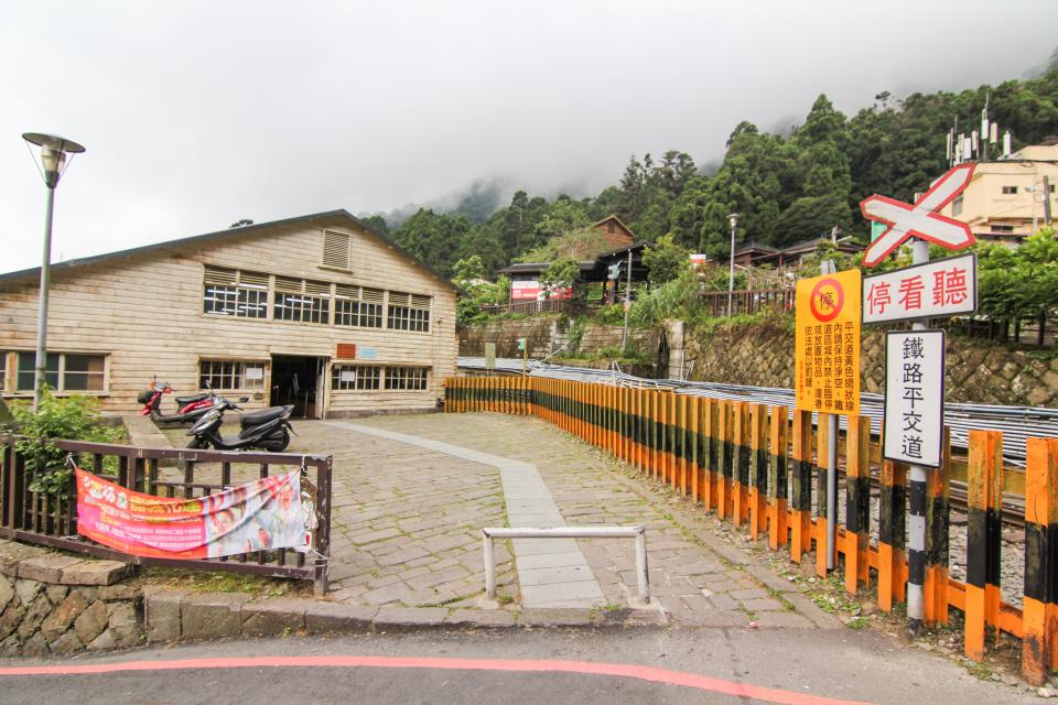 奮起湖舊稱畚箕湖，是阿里山森林鐵路的中繼站。圖/觀光局