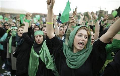 伊巴迪說，許多伊朗女性受過高等教育，因此伊朗的婦女運動很強（AP）