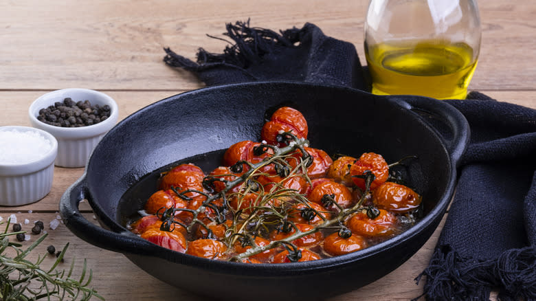 confit tomatoes in a pan