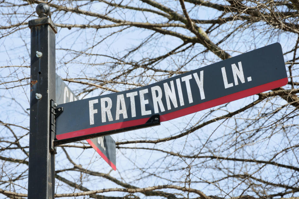 sign that says 'fraternity lane'