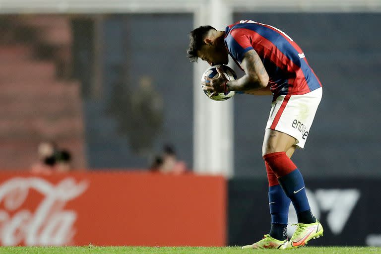 Los goles de Adam Bareiro fueron vitales para que San Lorenzo peleara arriba en el último torneo; ahora el Ciclón debutará por la Copa de la Liga, en la cancha de Lanús.