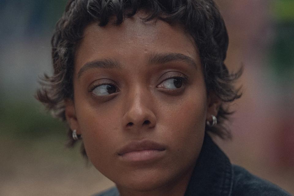 Wilde once again plays a character called Mia in the superb teen drama ‘Everything Now’ (Netflix)