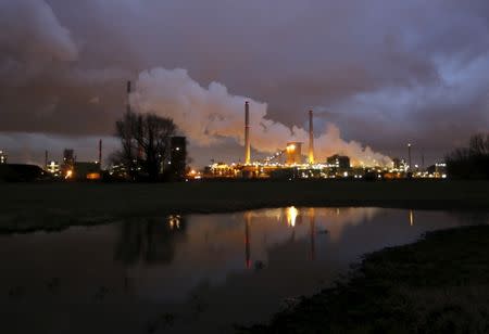 The coking plant and blast furnace of ThyssenKrupp Steel Europe AG are seen in Duisburg in this January 14, 2014 file photo. REUTERS/Ina Fassbender/Files