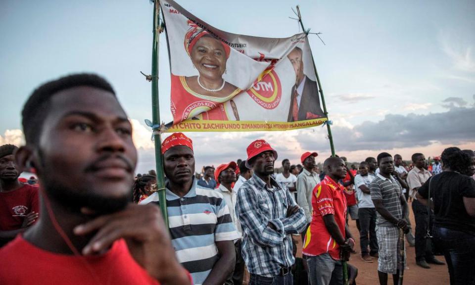 Supporters of Saulos Chilima listen to an address during the last presidential campaign Rally on 18 Mayin Lilongwe.