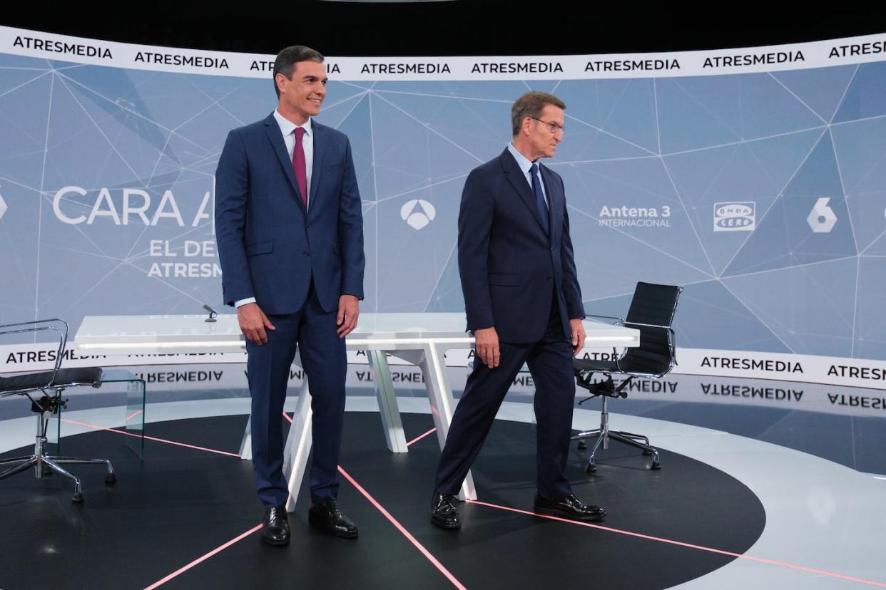 Pedro Sánchez y Alberto Nuñez Feijóo, durante el único debate que protagonizaron en campaña. ¿Volverán a verse las caras en una nueva campaña? <a href="https://www.shutterstock.com/es/image-photo/pedro-sanchez-spains-prime-minister-leader-2329738245" rel="nofollow noopener" target="_blank" data-ylk="slk:Shutterstock;elm:context_link;itc:0;sec:content-canvas" class="link ">Shutterstock</a>