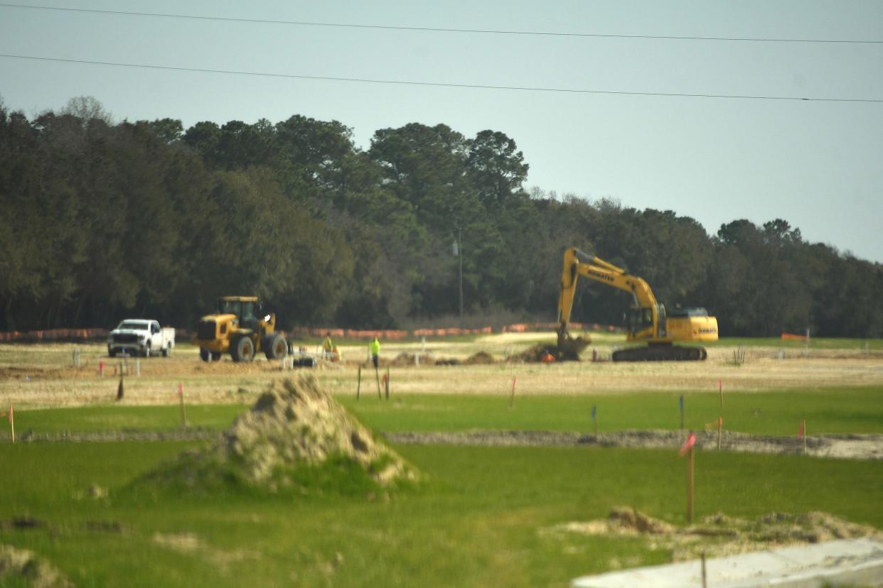 East Wind development in Hampstead off of Sloop Point Loop Road Wednesday March 13, 2024. KEN BLEVINS/STARNEWS