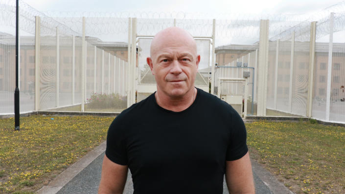 Ross Kemp is exploring the notorious Belmarsh in his latest documentary. (TwoFour/ITV)

