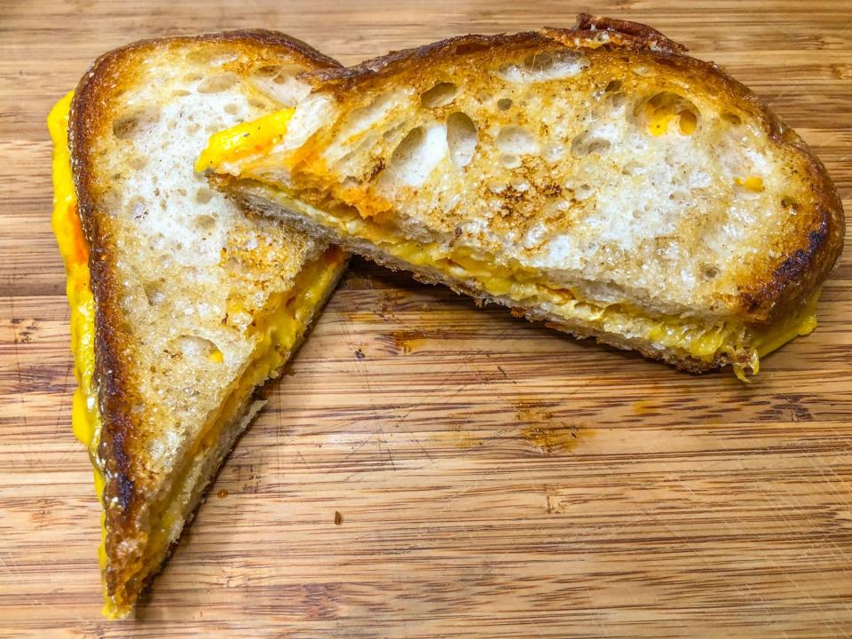 Kylie Grilled Cheese 01