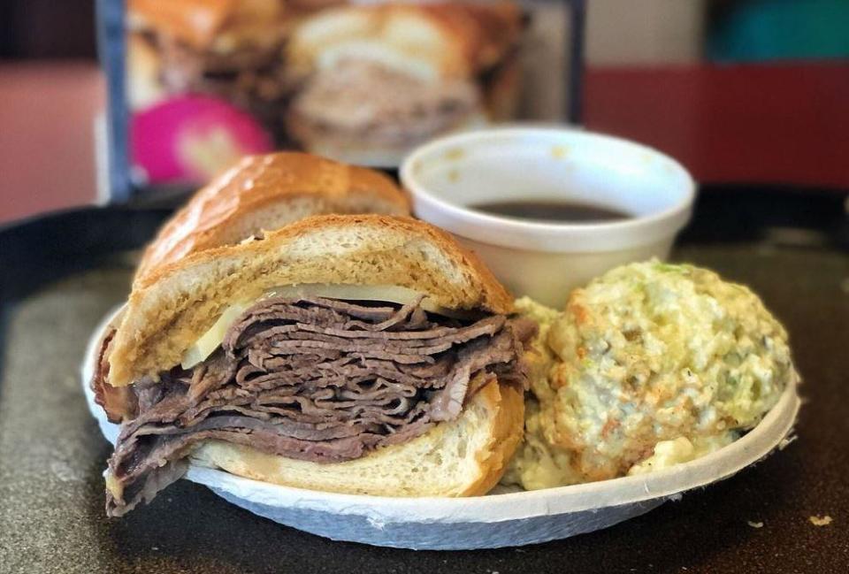 California: French Dip, Philippe the Original (Los Angeles)