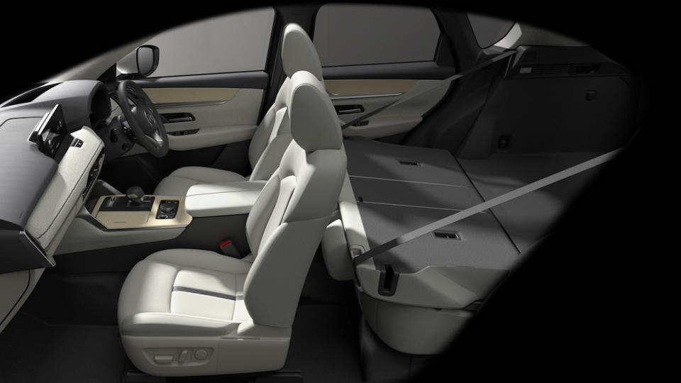 9.cx-60_xd-hybrid_premium_modern_4wd_int_seatarrangefolded_s.jpg