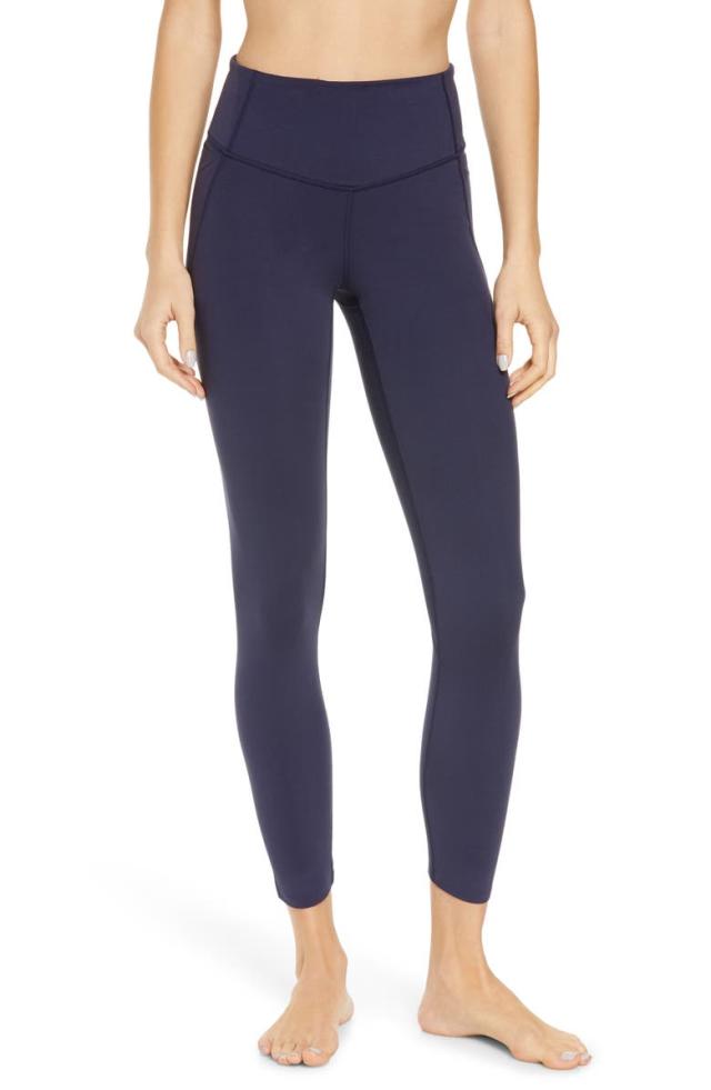 Zella at Nordstrom's Best-Selling Joggers Are 20% Off Right Now