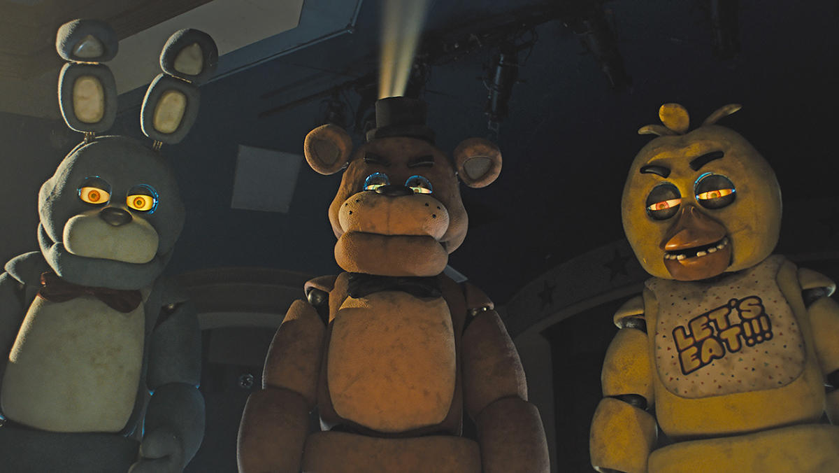Five Nights at Freddy's' Review: Josh Hutcherson and a Crew of Killer  Puppets in a Scare-Free Bore Fest