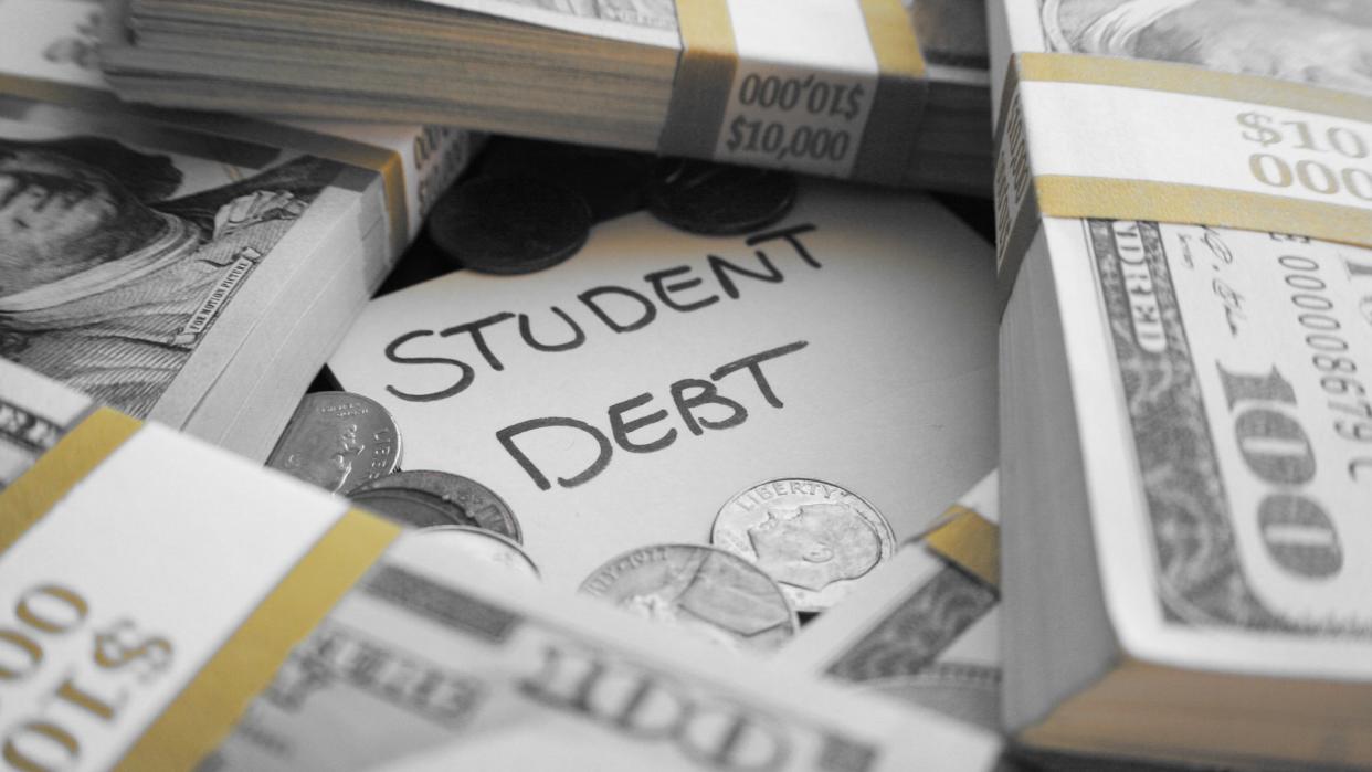 Student-Debt