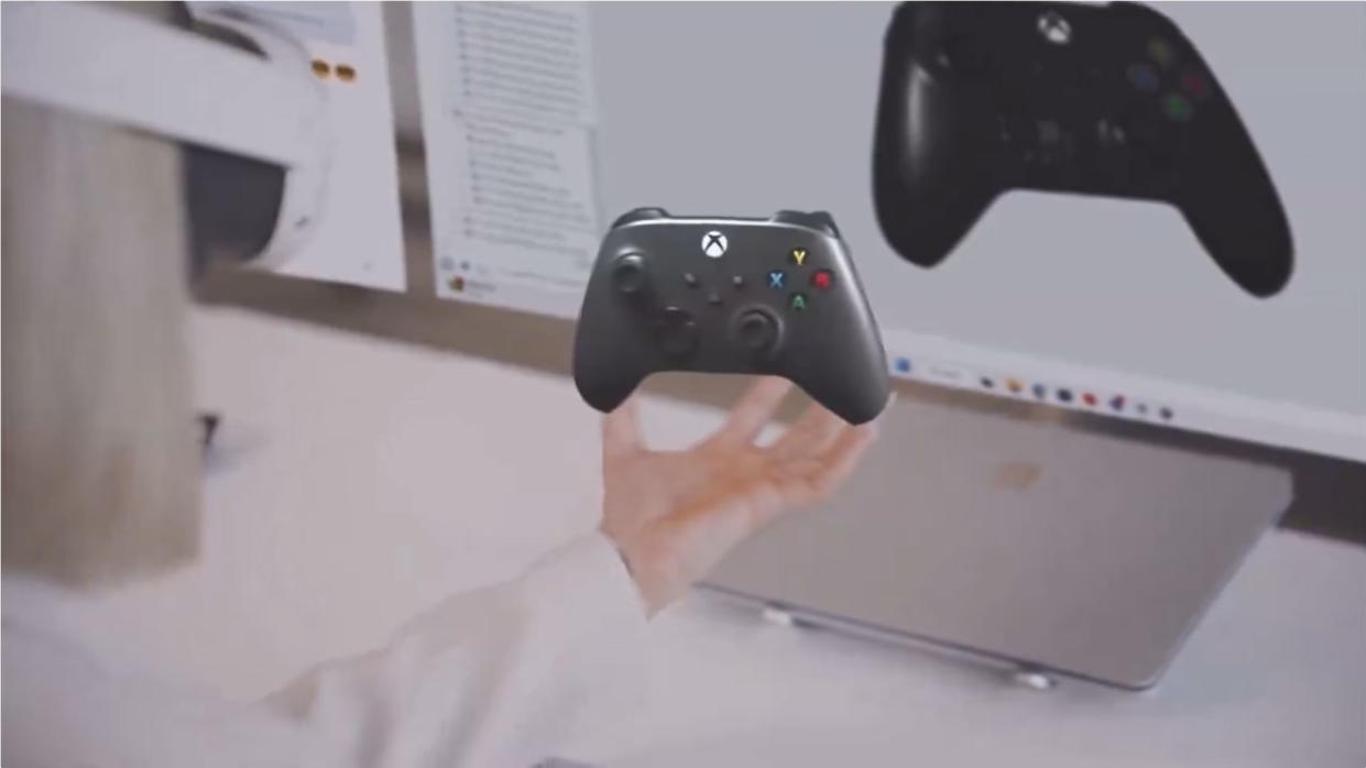  Screenshots taken from a presentation of designing an Xbox controller in Creo with Windows Volumetric Apps. 