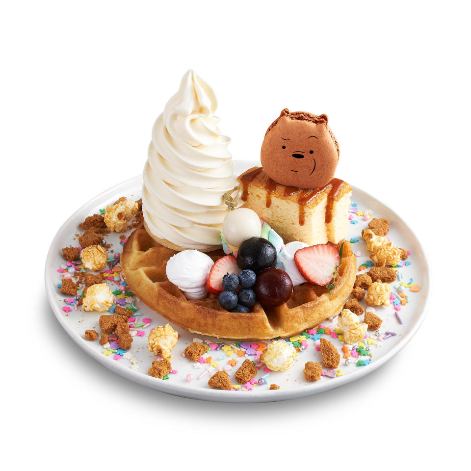 Grizzly’s Favourite Fruity Caramel Waffles. (PHOTO: Kumoya)