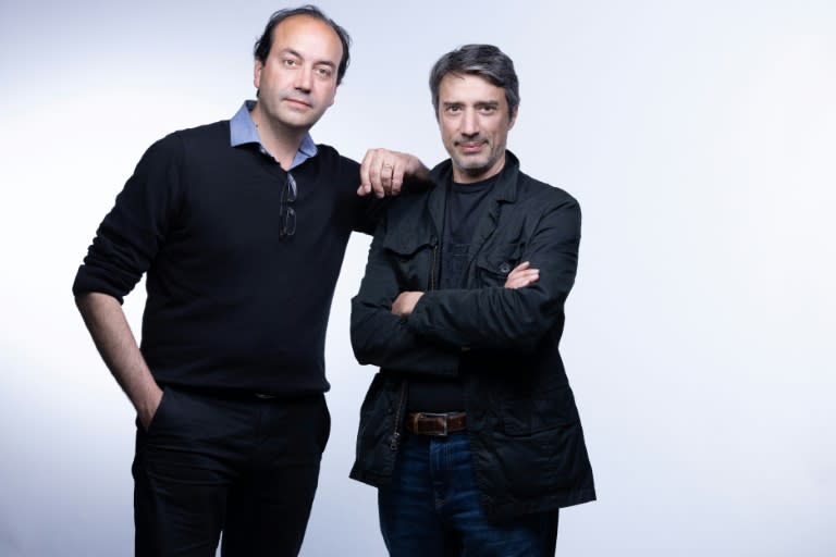 Les frères Jules (g) et Gédéon Naudet, le 30 mai 2024 à Paris (JOEL SAGET)
