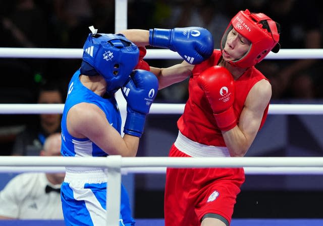 Lin Yu-ting and Sitora Turdibekova box at the 2024 Olympics