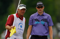 AVONDALE, LA - APRIL 27: Russell Knox lines up his putt on the 9th hole during the second round of the Zurich Classic at TPC Louisiana on April 27, 2012 in Avondale, Louisiana. (Photo by Chris Graythen/Getty Images)