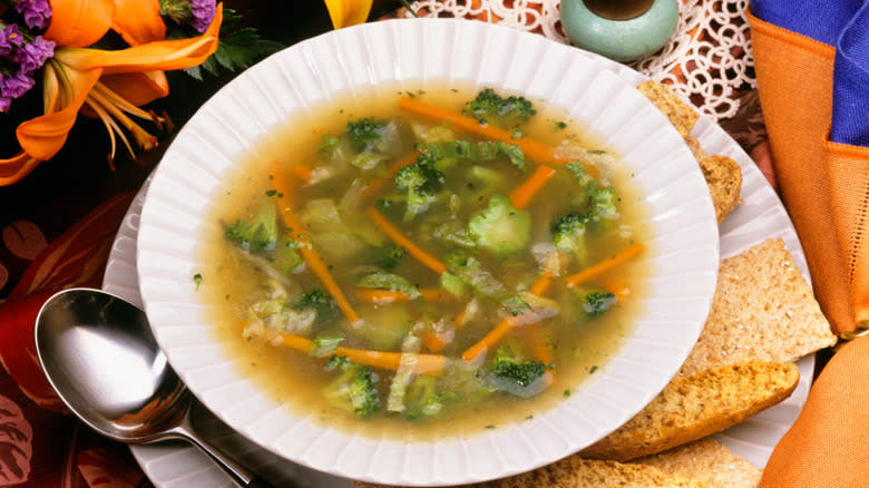 vegetable soup with broccoli