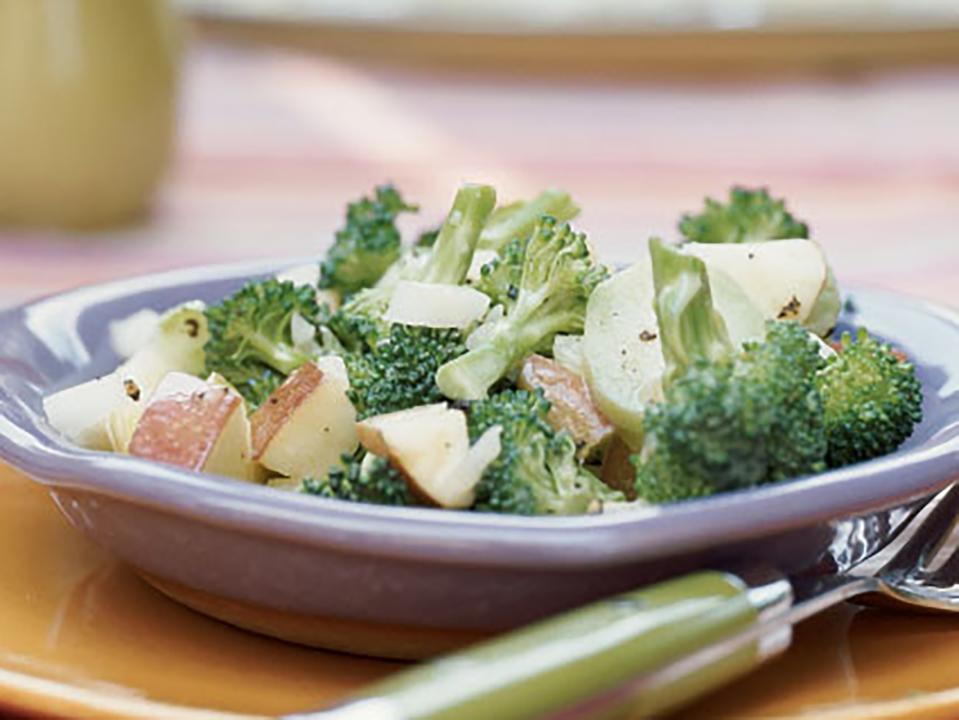 Broccoli and Apple Salad