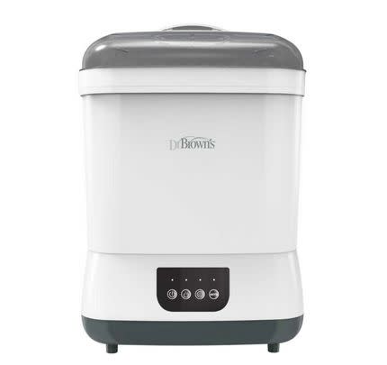 This Dr Brown's steriliser is great for parents of multiples, which is why it was awarded Silver