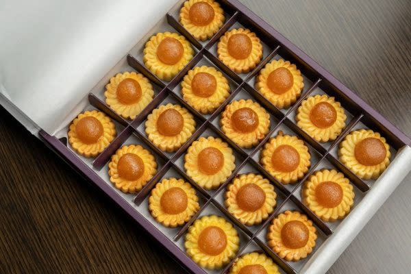 Grand Hyatt - pineapple tarts