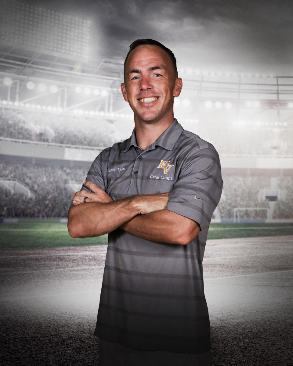 Tyler Stowell, Bishop Verot cross country coach