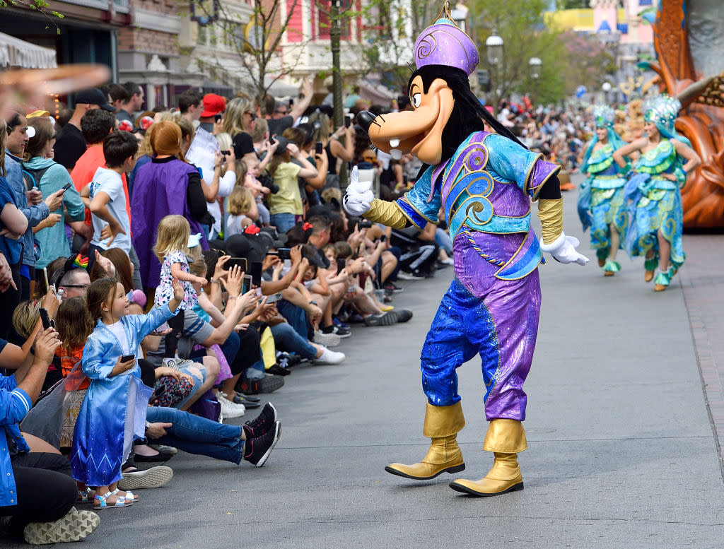 Disneyland and other theme parks are coping with the coronavirus with increased cleaning. (Photo: Jeff Gritchen, Orange County Register/SCNG)