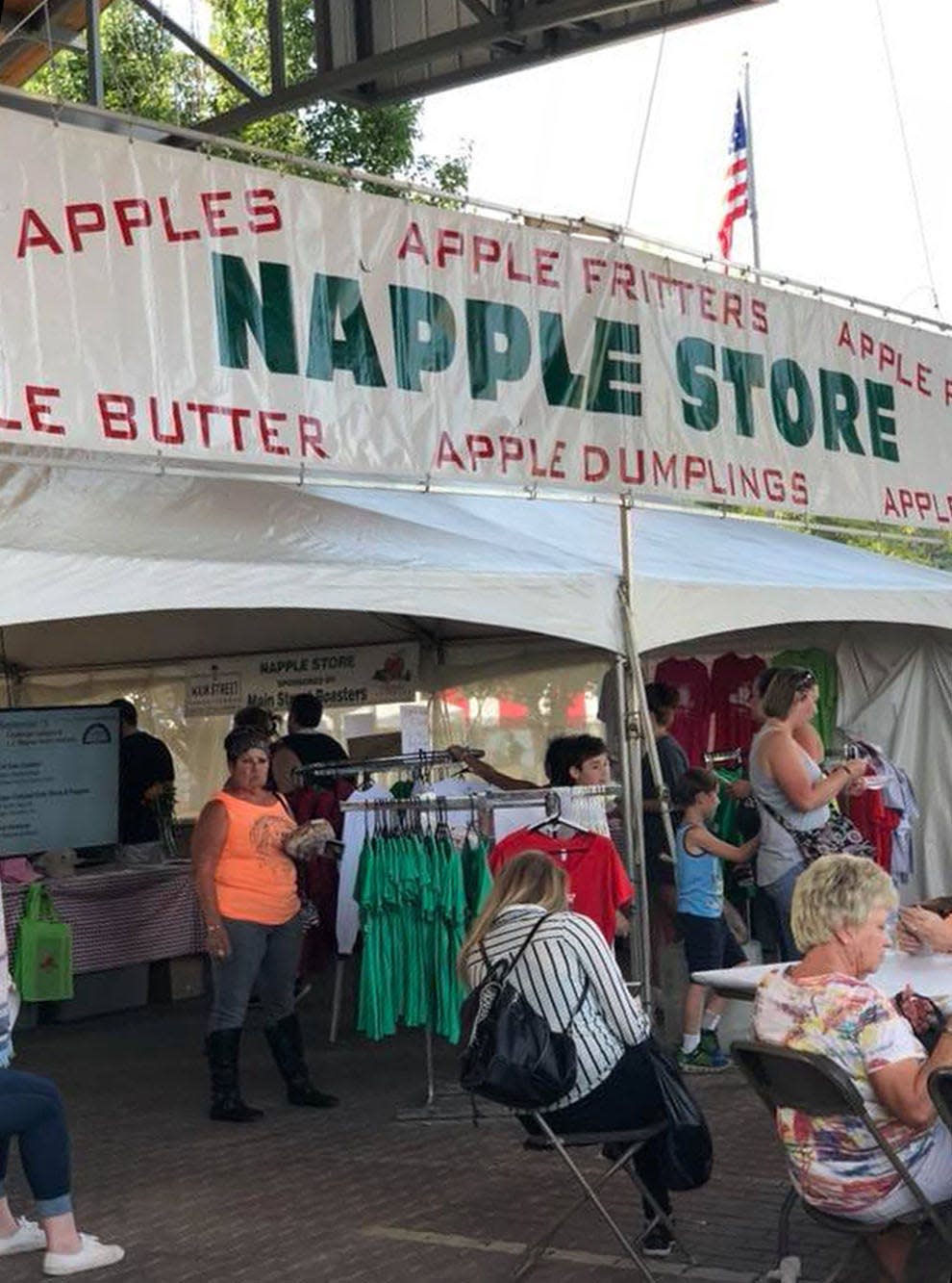 The Nappanee Apple Festival returns with tons of entertainment and apples.