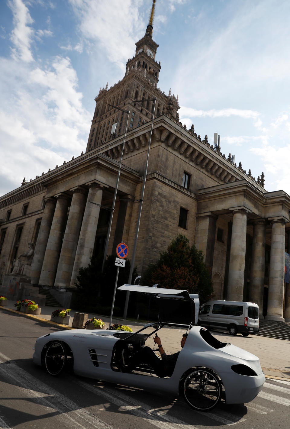 No cabe duda que este proyecto ha hecho que su autor saque todo su ingenio y talento para llevarlo adelante.<br><br>Foto: REUTERS/Kacper Pempel