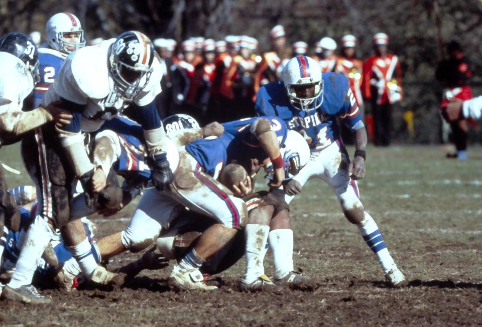 White Plains defeated Stepinac 11-3 in the annual Turkey Bowl football game at Parker Stadium in White Plains Nov. 22, 1984.