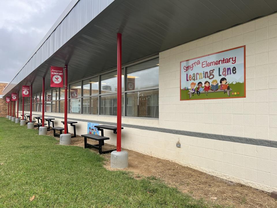 Smyrna Elementary School is located at 121 S. School Lane.