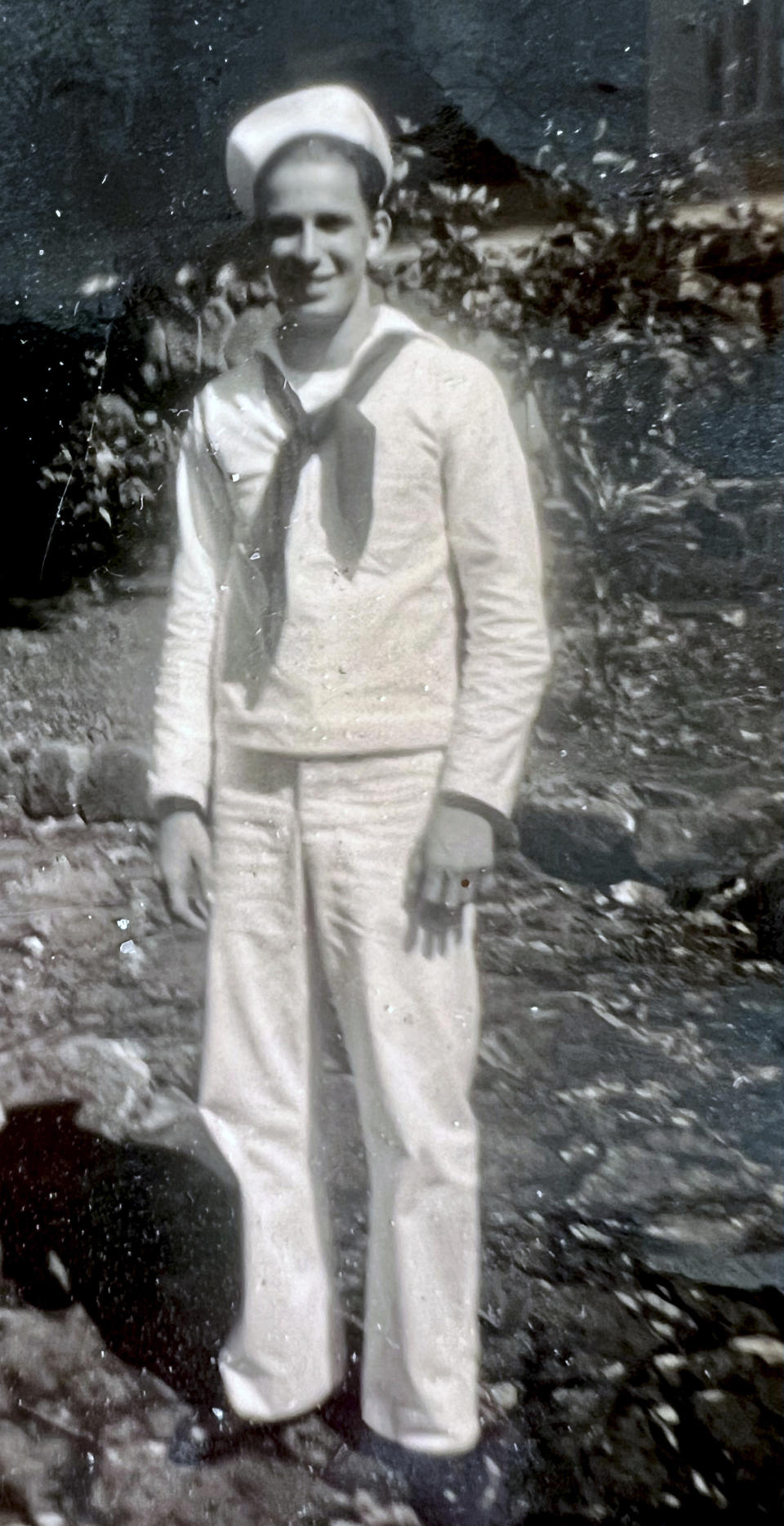 This undated photo provided by Mark Taylor shows Robert Taylor in his Navy uniform. Robert Taylor, of Auburndale, Fla., is believed to be one of the last two men alive of the 4,600 servicemen who between 1937 and 1942 served aboard the USS Yorktown, an aircraft carrier sunk by a Japanese submarine following the June 1942 Battle of Midway. (Courtesy of Mark Taylor via AP)