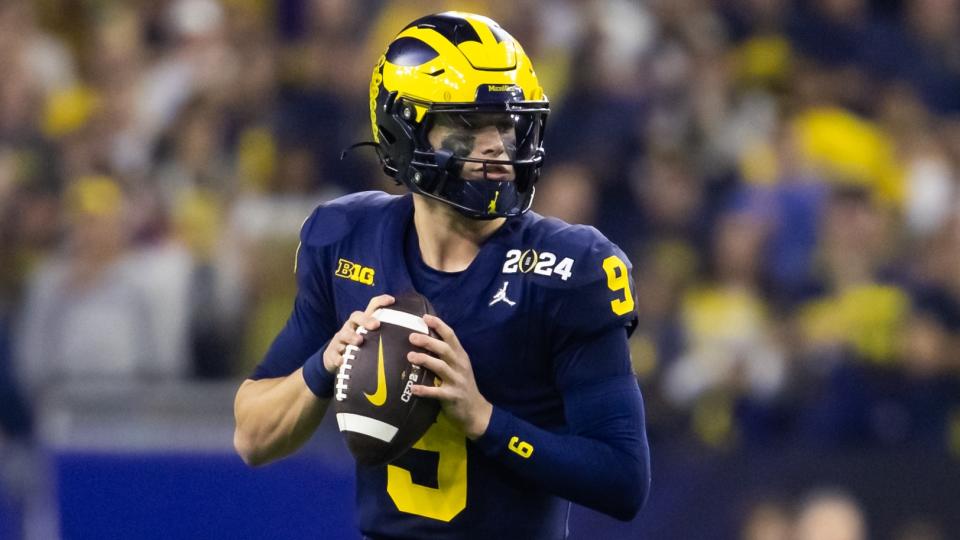 Jan 8, 2024; Houston, TX, USA; Michigan Wolverines quarterback J.J. McCarthy (9) against the Washington Huskies during the 2024 College Football Playoff national championship game at NRG Stadium. Mandatory Credit: Mark J. Rebilas-USA TODAY Sports