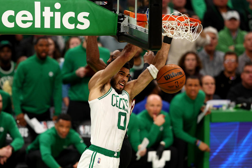 Jayson Tatum and the Boston Celtics never had an overwhelming victory over the Miami Heat in Round 4 of the Eastern Conference final.  (Elsa / Getty Images)