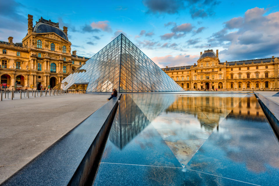 LOUVRE IN PARIS