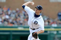 Doug Fister #58 of the Detroit Tigers throws a pitch against the Oakland Athletics during Game Two of the American League Division Series at Comerica Park on October 7, 2012 in Detroit, Michigan. (Photo by Jason Miller/Getty Images)