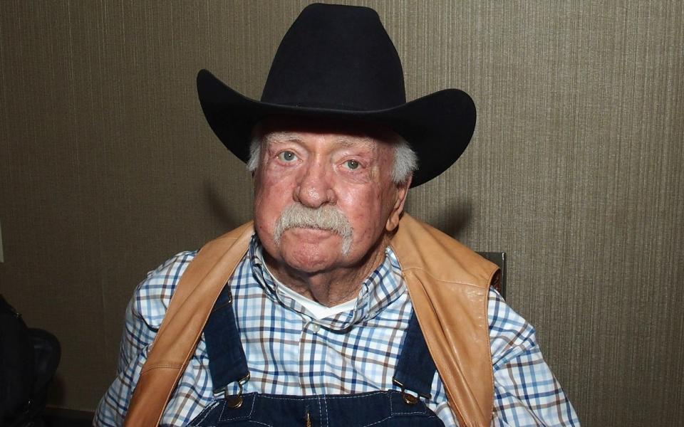 1. August: Wilford Brimley