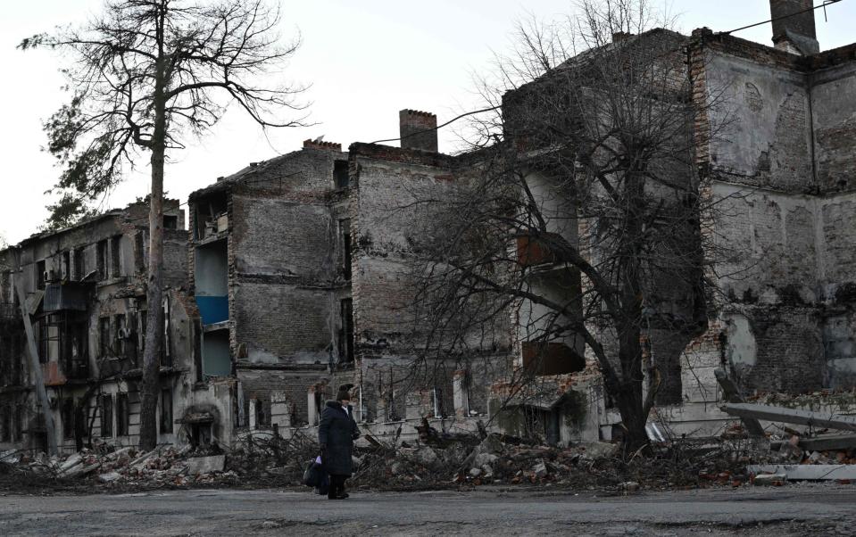 A destroyed residential building in the town of Lyman in the Donetsk region - AP/Getty Images
