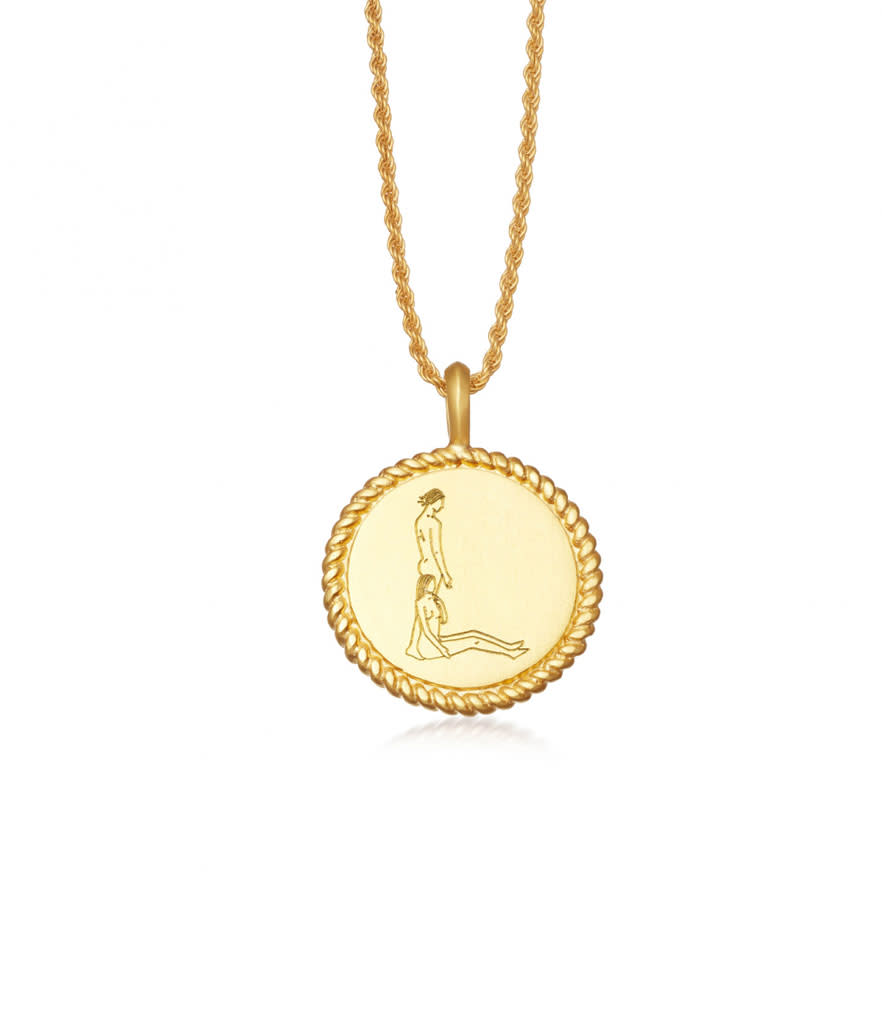 Missoma Body Language L Initial Necklace by Fee Greening 18ct Gold Vermeil (Photo: Missoma)